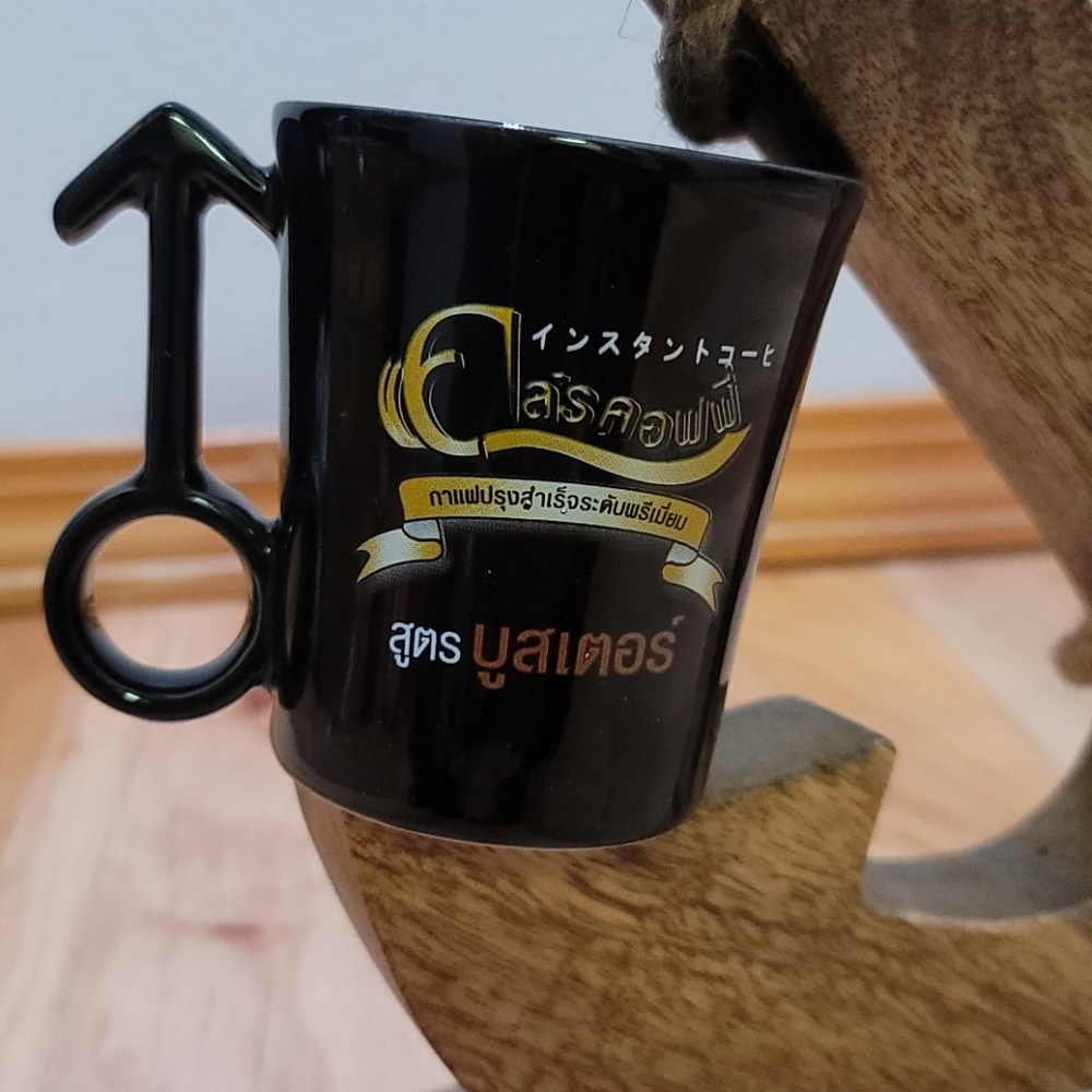 COFFEE MUG BLACK CUP SMALL ARROW HANDLE ESPRESSO GLASSWARE DRINKABLE DRINKWARE